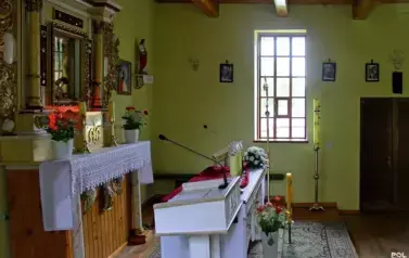 Wyposazenie_i_wnetrze_kosciola_Raciniewo_10024592